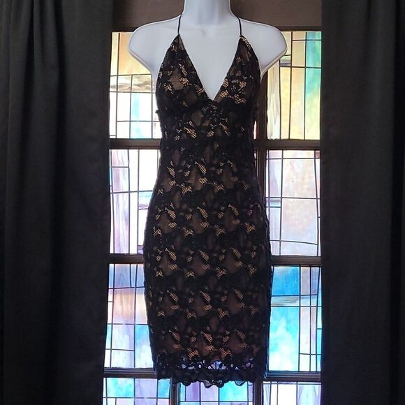 Black Nightcap Floral Adjustable Spaghetti Strap Midi Dress Juniors Size 3 - Picture 1 of 9